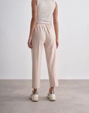 beli lastikli pantolon bej 3