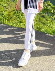 hare şerit detaylı eşofman altı beyaz