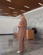 uzun gömlekli takım kahve