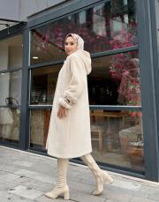 kapüşonlu kürk kaban taş 2