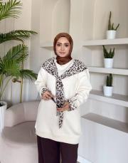 yaka fularlı şardonlu sweat ekru 2