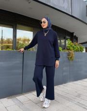 yırtmaç detay bol paça takım lacivert